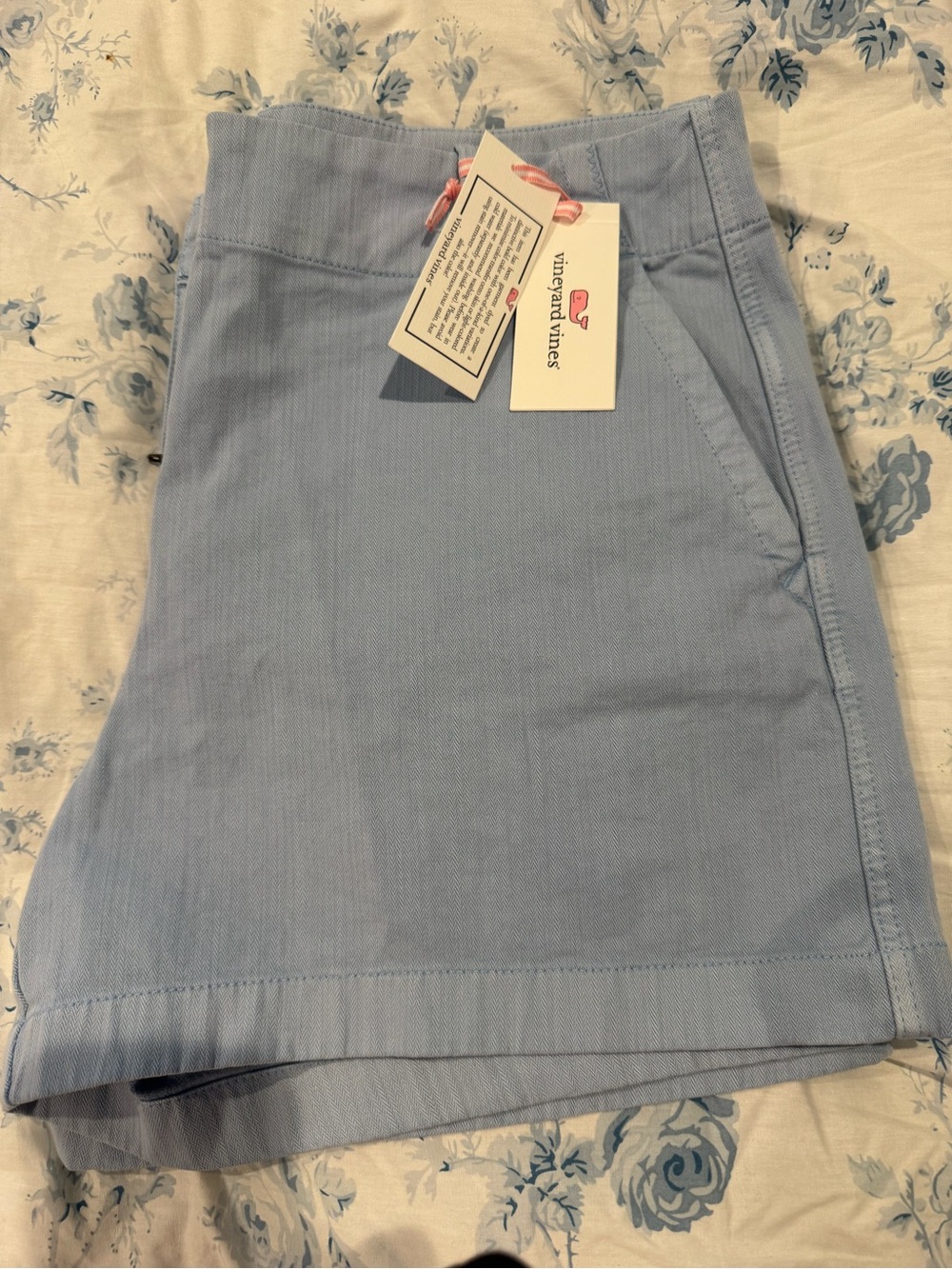 NWT Vineyard Vines Shorts Women’s Herringbone 3.5 ED in Jake Blue Color Size 10 - Picture 10 of 10